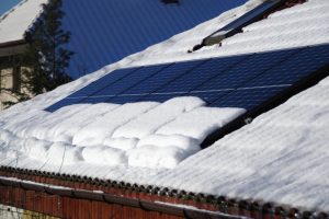 Featured Post Image - 太陽光発電の雪への営業を考えよう